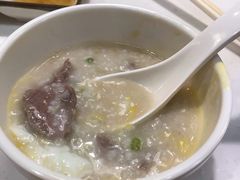 窝蛋牛肉粥-火齐潮汕砂锅粥(五道口店)