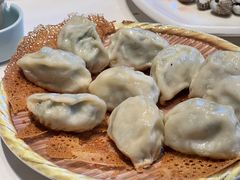 -正阁餐饮(黑金冠公园店)