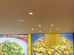 -川流不息·地道川菜·小龙虾(松东路店)