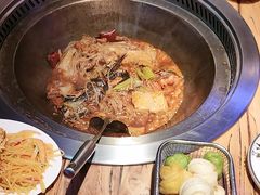 -山河屯铁锅炖鲜鹅·东北菜(开发区一店)