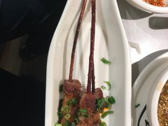 红柳枝碳烤牛肉串-俏牛哥鲜牛肉牛肆馆(重庆天地店)
