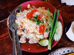 -Pad Thai Kratong Thong by ama