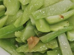-粤盛海鲜平价店(洛溪食街店)