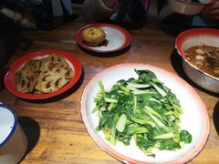 -老三样·美食研究中心(世贸路店)