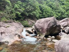 -鄣山大峡谷
