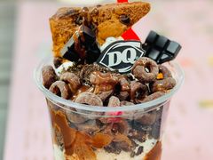-DQ·蛋糕·冰淇淋(大宁国际商业广场店)