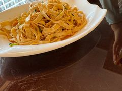 -喜乐餐厅•灯笼虾球首创者•本地小海鲜(二马路店)