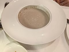 -龙虾酒吧扒房(宁波香格里拉店)