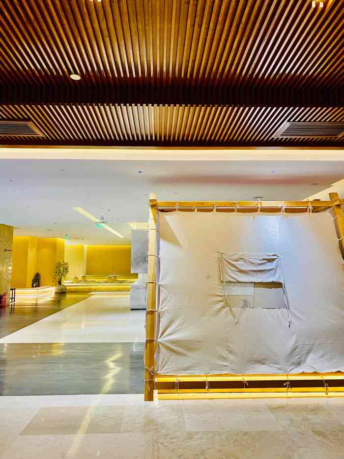 丽水金沙温泉水会-"三八节陪两个老妈去的,环境很好,服务热情.