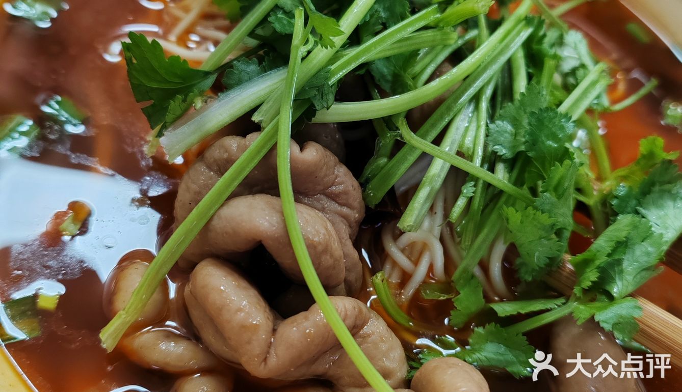 这家的牛肉实惠且大坨