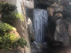 -七彩云南古滇温泉山庄