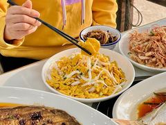 -丹水桥地锅鱼·翘嘴鲌·地方特色全鱼宴(丹江口大坝店)