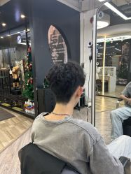 -奈川烫染Salon