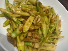 -楚山晓·湖北菜(武汉光谷K11店)