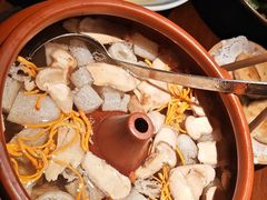 -花菇朵·云山雀 ll 野生菌锅·野果酸汤·精品滇菜(万柳店)