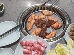 -金滏山烤肉·海鲜·火锅自助餐厅(襄阳万达店)