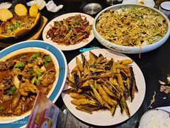 -五谷丰登·胶东海鲜·家常菜(张村店)