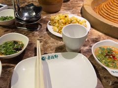-老福耶小草帽石锅鱼(奥体店)