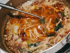 -七欣天香辣蟹火锅(闵行浦江欢乐颂店)