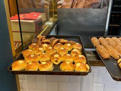 -BONBON BAKERY