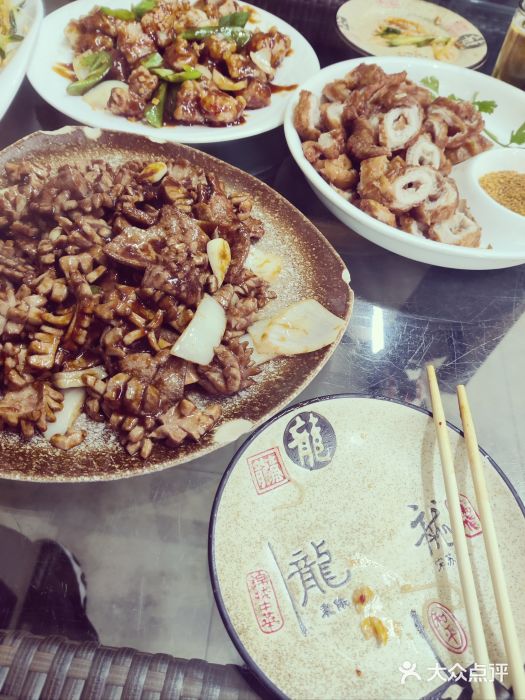 三子下水馆(南十四道街151号店)烧大肠图片