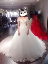 -深白婚纱艺术馆(王府壹号店)