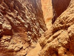 -天山神秘大峡谷