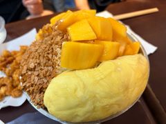 榴莲芒果芝士奶盖绵绵冰-水牛奶皇后糖水铺(深圳总店)