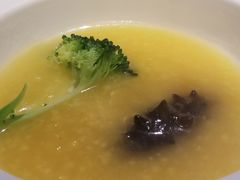 -海玥荟海鲜姿造自助餐厅(欧罗巴广场店)