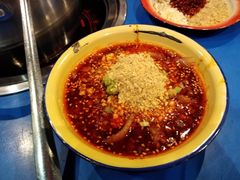 -马路边边麻辣烫(世纪金源店)