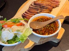 -大头虾越式风味餐厅(光明广场店)