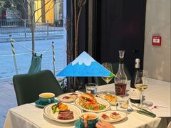 -彗星餐厅(香港迪士尼乐园)