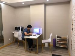 -美凰芳华悦颜产后健康管理中心