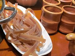 -亮欢寨酸汤鱼(沙冲路店)