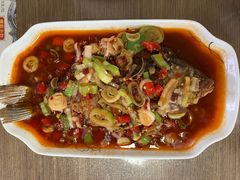 红烧鲫鱼-重庆豆花饭