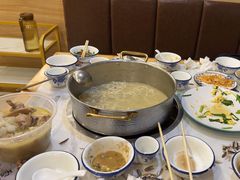 -朴小妹人参鸡汤火锅(长白山万达店)