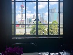 靠窗位-YUE·6·西式融合餐厅(外滩六号店)