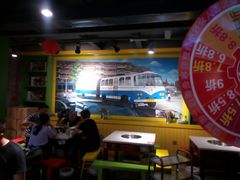 -钢管厂五区小郡肝串串香(奥克斯广场锦城万达店)