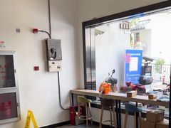 -竟客电竞酒店(川沙地铁站店)