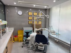 -上海仁爱医院口腔科 · 种植