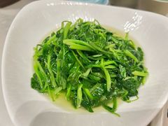 -泓历皇朝酒店(东亭店)