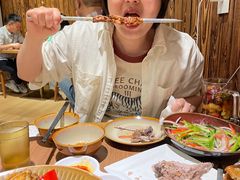 -贯贯吉·清真餐厅(浙江中路店)