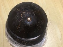-志龙皇冠吃货椰子铺