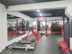 -坚果健身24小时工作室(定西路店)