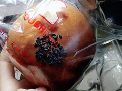 红豆包-TOUCH泰奇(奉贤宝龙城市广场店)