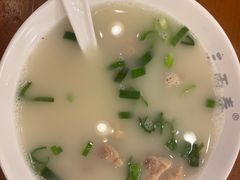 -三两春肚肺汤(崂山路店)