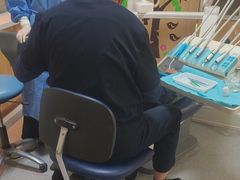 -上海仁爱医院口腔科 · 种植