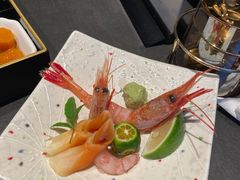 -铭牛烧肉·和牛海鲜自助(高新月牙湖店)