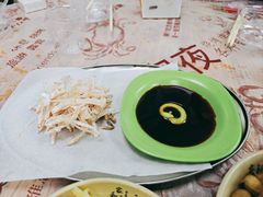 -谭记十三香手抓小龙虾(龙王庙店)