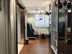 -高第街56号餐厅(宝龙店)